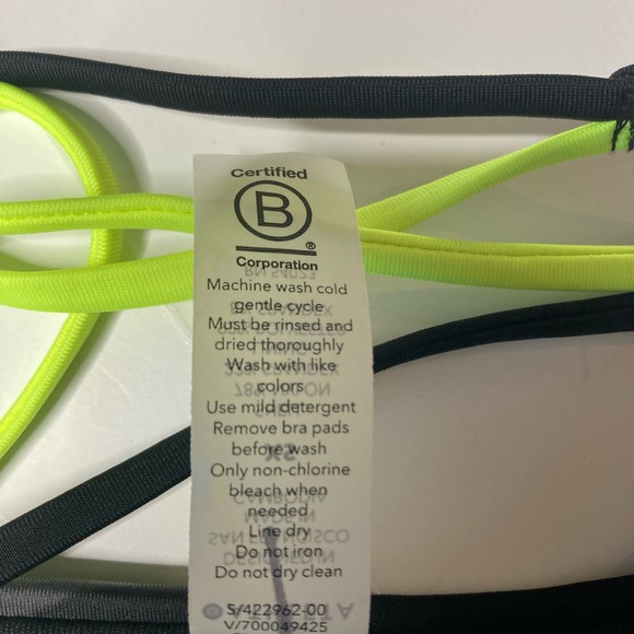 Athleta Black Gray Camo Bralette Lime Trim Light Removable Padding XS NWT - Picture 3 of 4